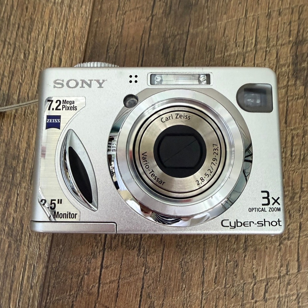 Sony Cybershot DSC-W7 7.2MP Digital Camera Parts Repair As Is